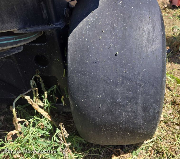 image for item DY0989 (4) lawn mowers