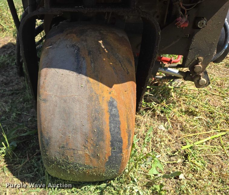 image for item DY0989 (4) lawn mowers