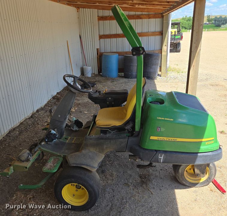 image for item DY0989 (4) lawn mowers