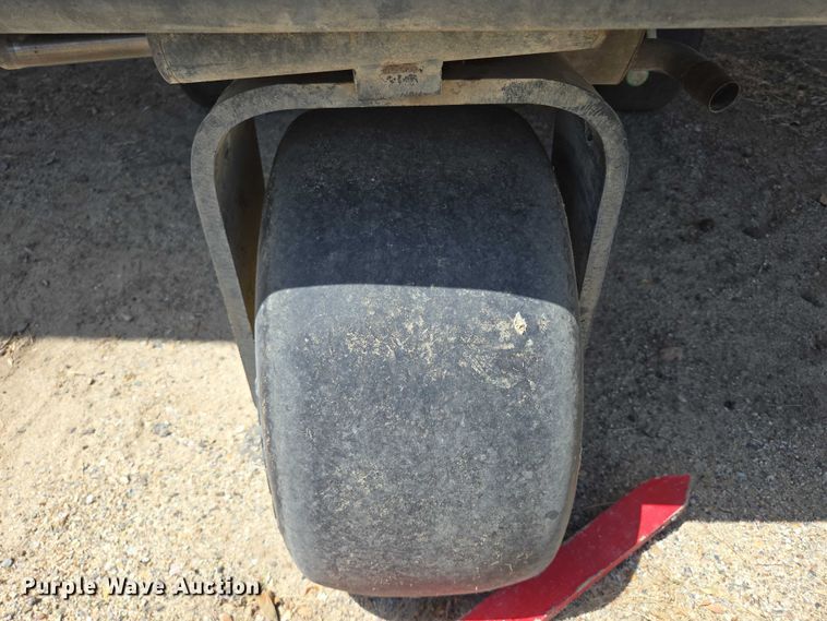 image for item DY0989 (4) lawn mowers