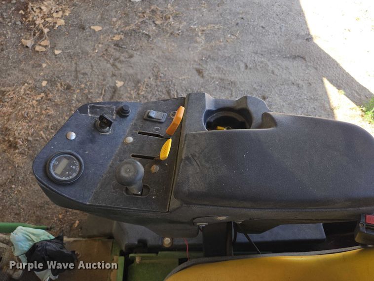 image for item DY0989 (4) lawn mowers