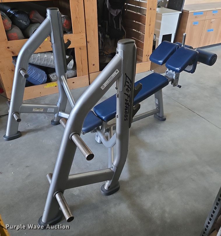 image for item DY0994 Life Fitness SODB-0102-101 bench