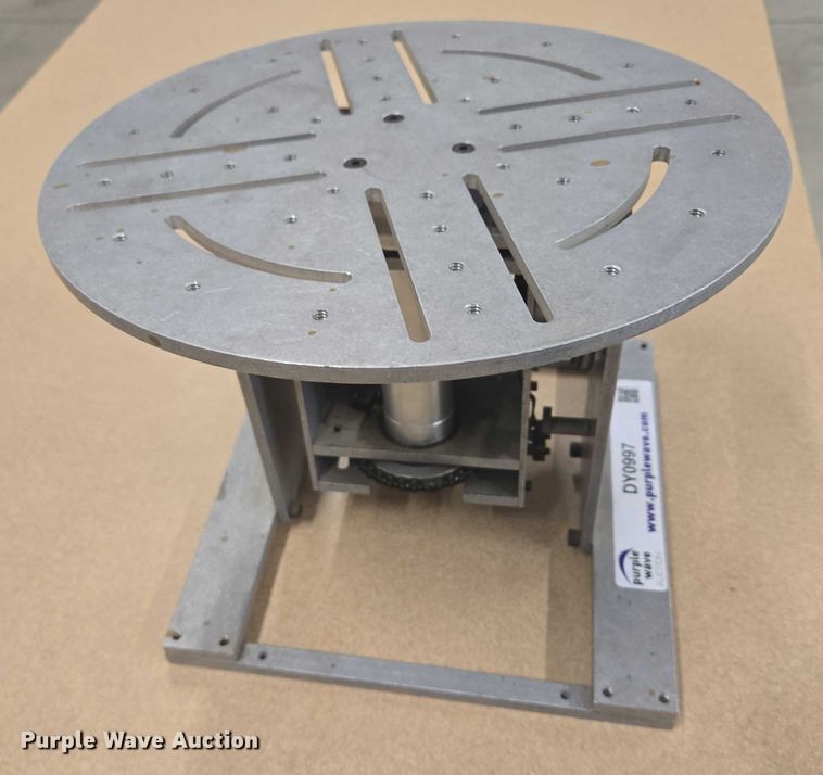 image for item DY0997 Rhino Tilt Carousel tool