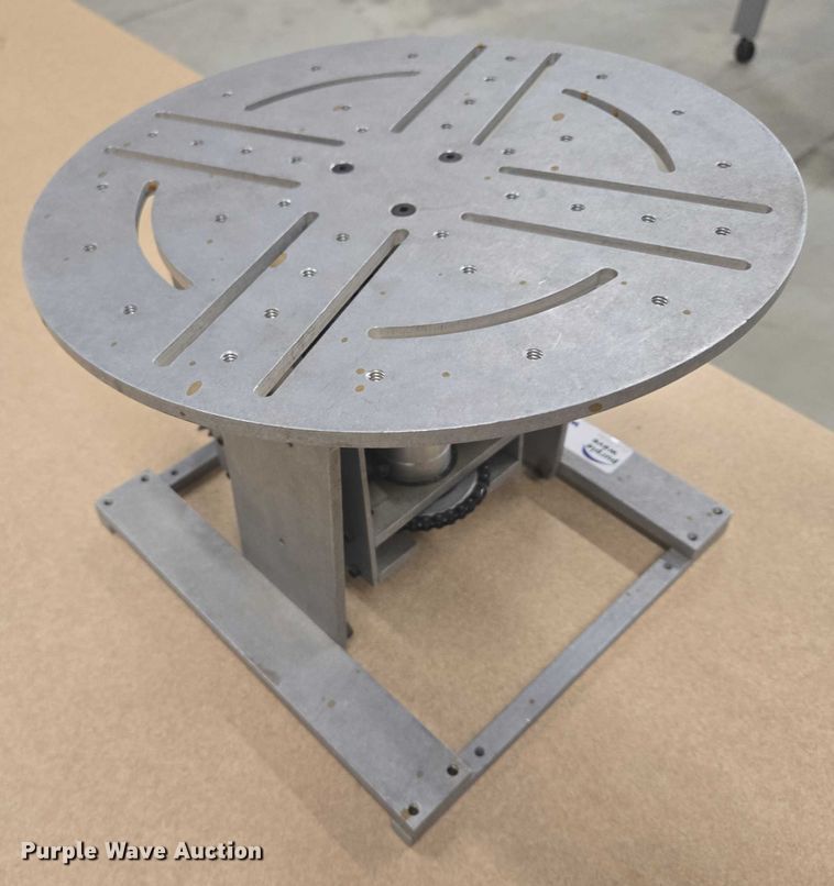 image for item DY0997 Rhino Tilt Carousel tool