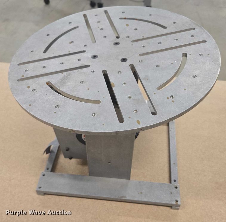 image for item DY0997 Rhino Tilt Carousel tool