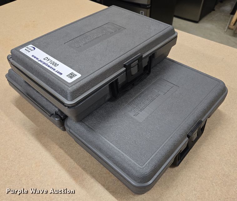 image for item DY1000 (2) PCB Piezotronics 482A power supplies