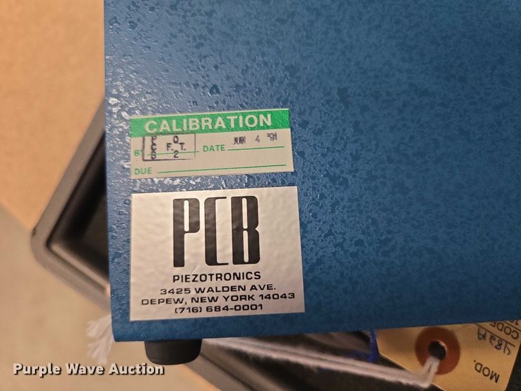 image for item DY1000 (2) PCB Piezotronics 482A power supplies