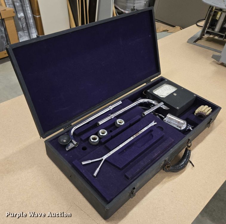 image for item DY1002 Alnor velometer