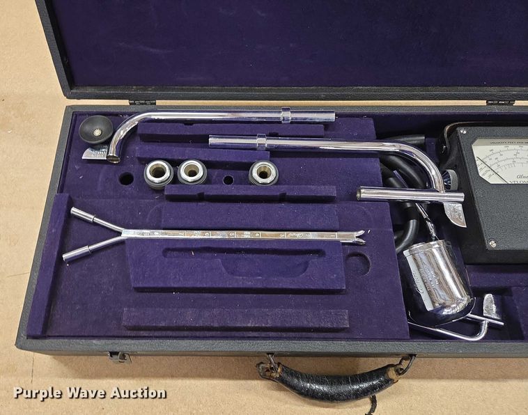 image for item DY1002 Alnor velometer