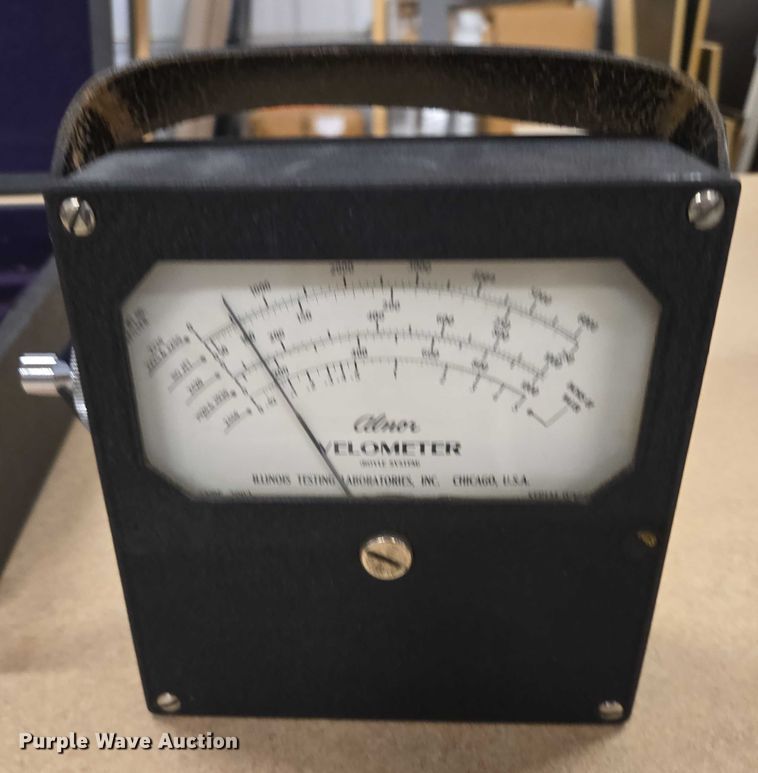 image for item DY1002 Alnor velometer