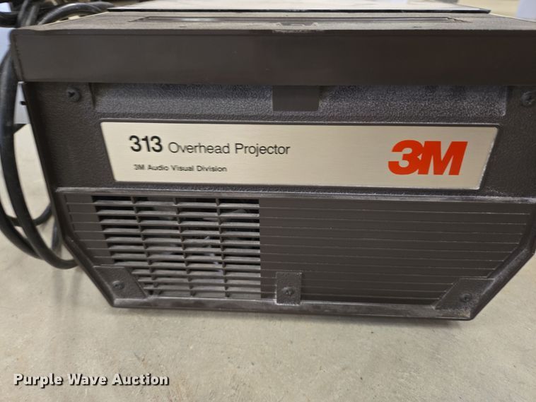 image for item DY1003 3M 313 projector 