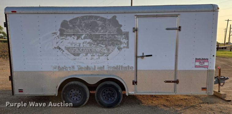 image for item DY1006 1997 Avenger enclosed cargo trailer