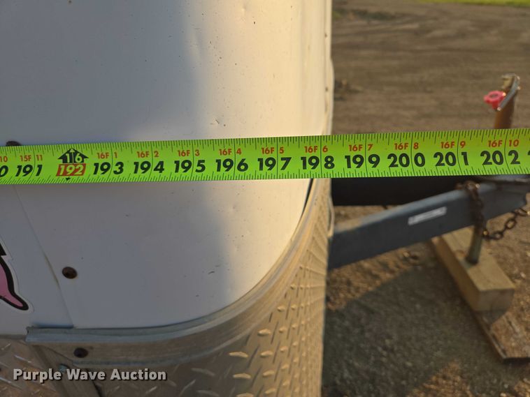 image for item DY1006 1997 Avenger enclosed cargo trailer