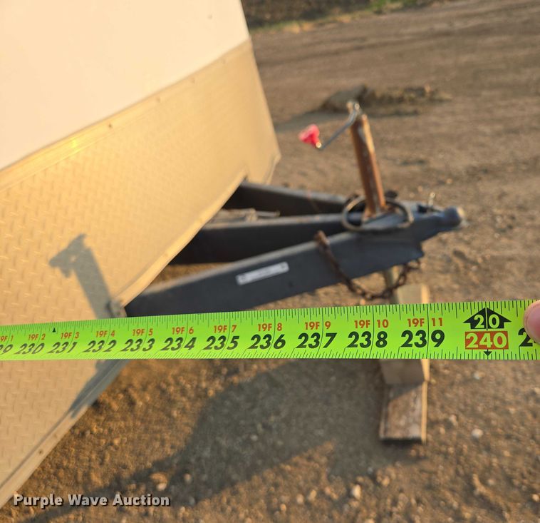 image for item DY1006 1997 Avenger enclosed cargo trailer