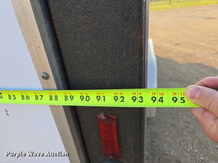 image for item DY1006 1997 Avenger enclosed cargo trailer