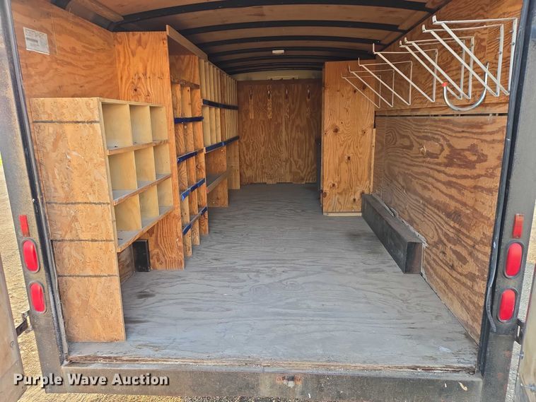 image for item DY1006 1997 Avenger enclosed cargo trailer