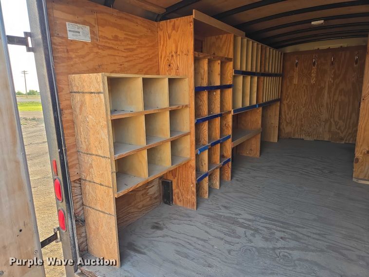 image for item DY1006 1997 Avenger enclosed cargo trailer