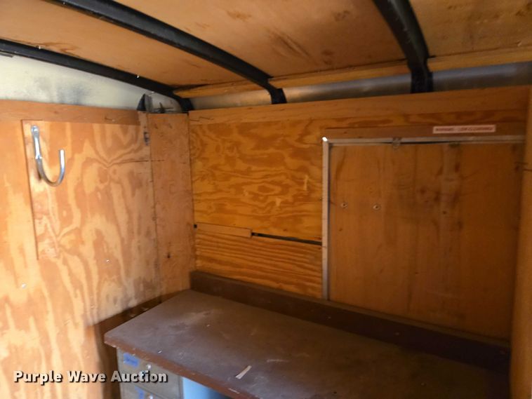 image for item DY1006 1997 Avenger enclosed cargo trailer