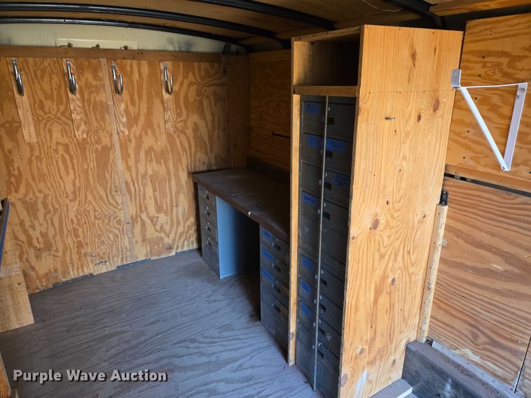 image for item DY1006 1997 Avenger enclosed cargo trailer