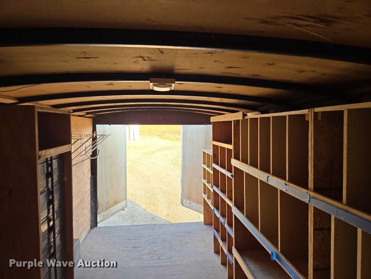 image for item DY1006 1997 Avenger enclosed cargo trailer