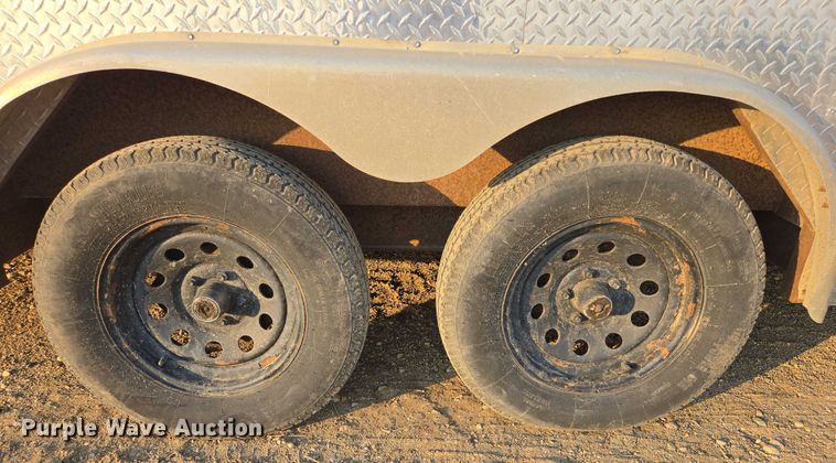 image for item DY1006 1997 Avenger enclosed cargo trailer