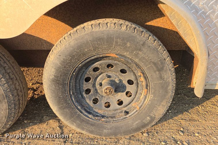 image for item DY1006 1997 Avenger enclosed cargo trailer