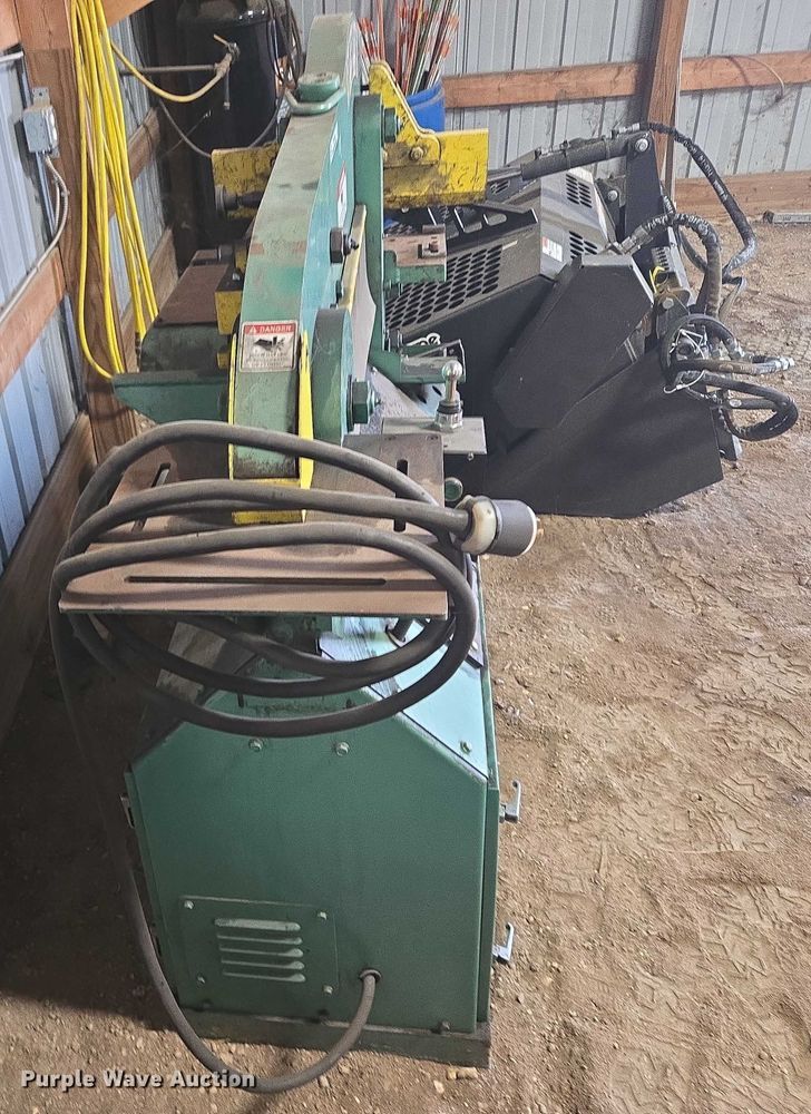 image for item DY1008 Piranha P50 iron worker