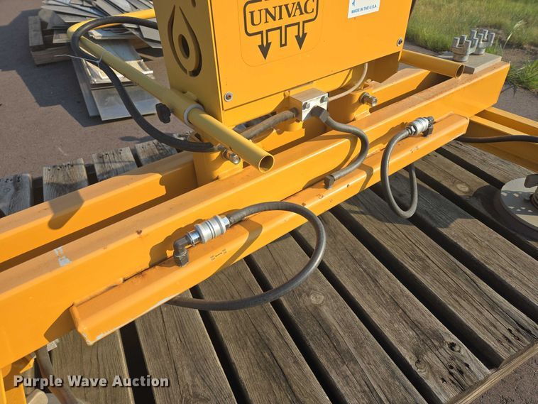 image for item DY1010 Caldwell UniVac vacuum lift