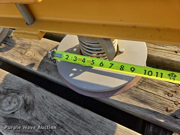 image for item DY1010 Caldwell UniVac vacuum lift