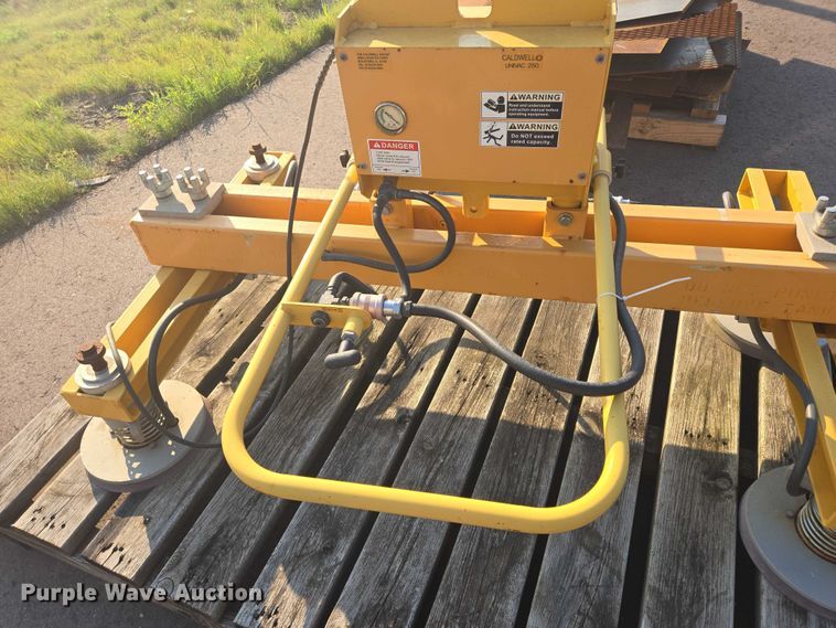 image for item DY1010 Caldwell UniVac vacuum lift