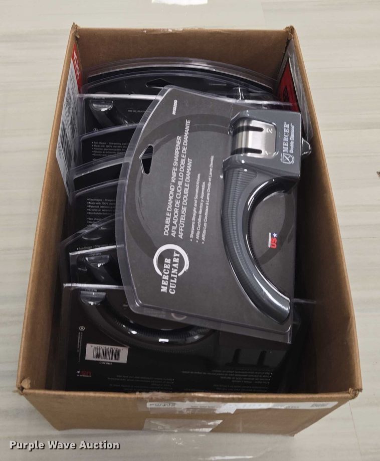 image for item DY1014  (10) Mercer Culinary M10200 knife sharpener