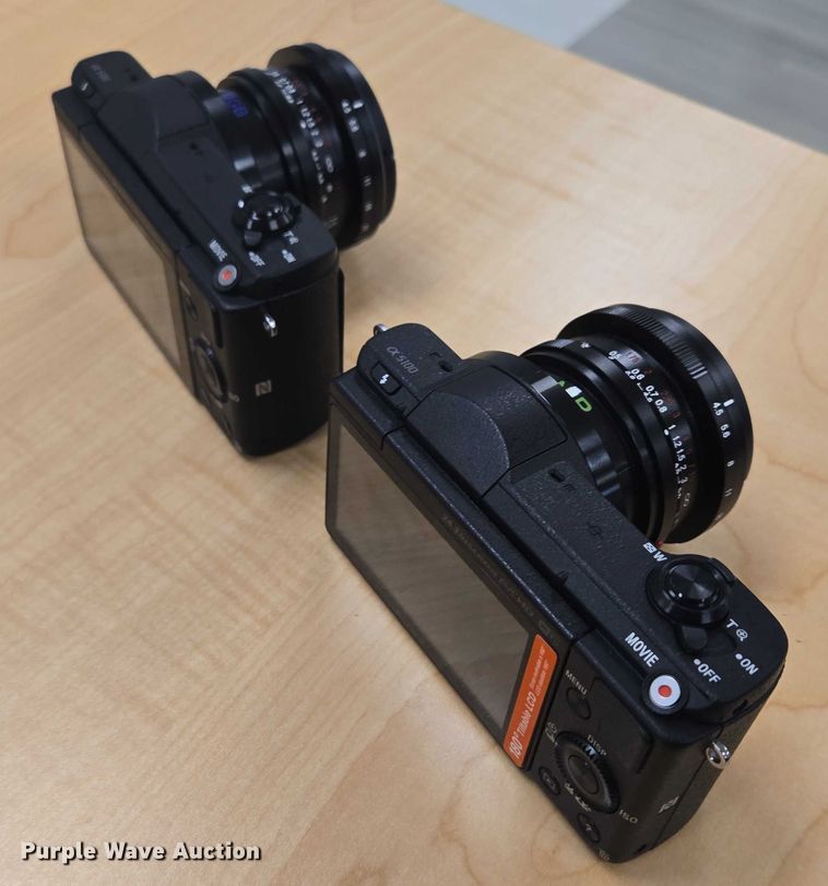 image for item DY1015 (2) Sony ILCE-5100 cameras