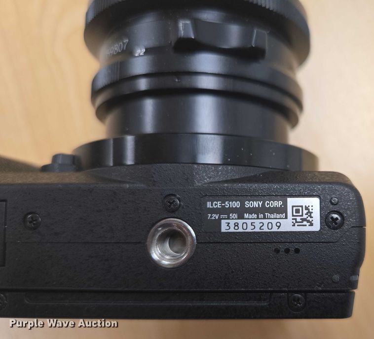 image for item DY1015 (2) Sony ILCE-5100 cameras