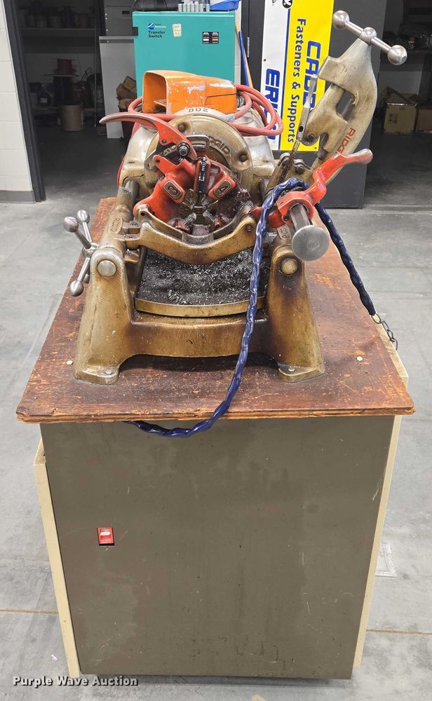 image for item DY1021 Rigid 802 pipe threader