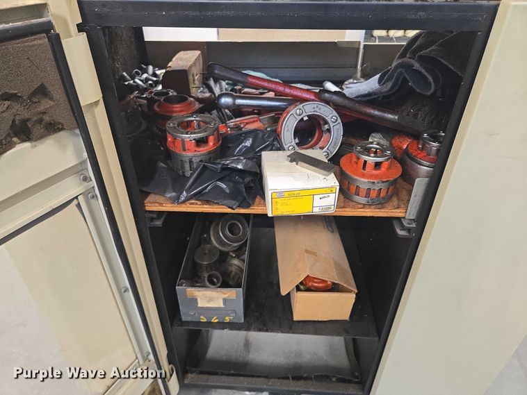 image for item DY1021 Rigid 802 pipe threader