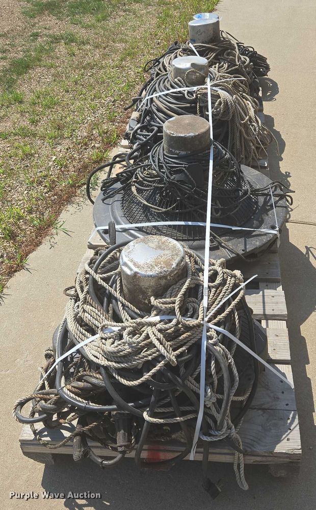 image for item DY1026 (5) Kasco 4400HA100 surface aerators