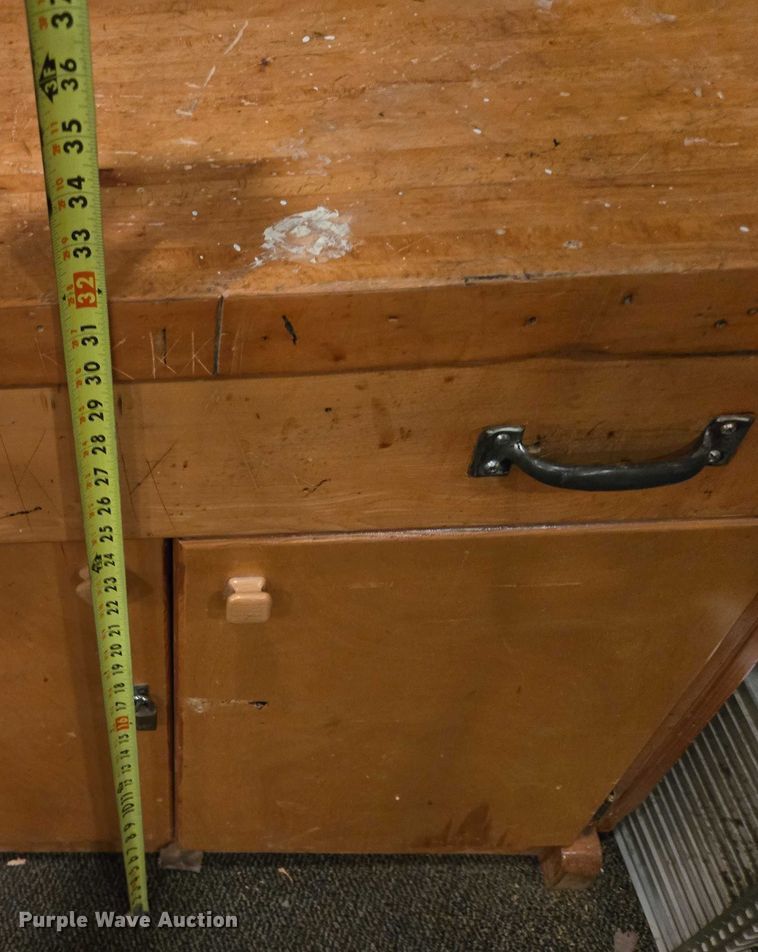 image for item DY1029 Furniture