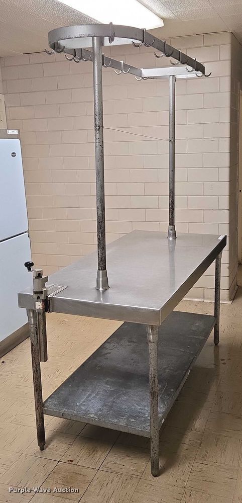 image for item DY1045 Stainless steel table