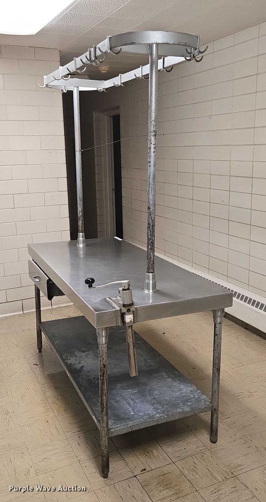 image for item DY1045 Stainless steel table