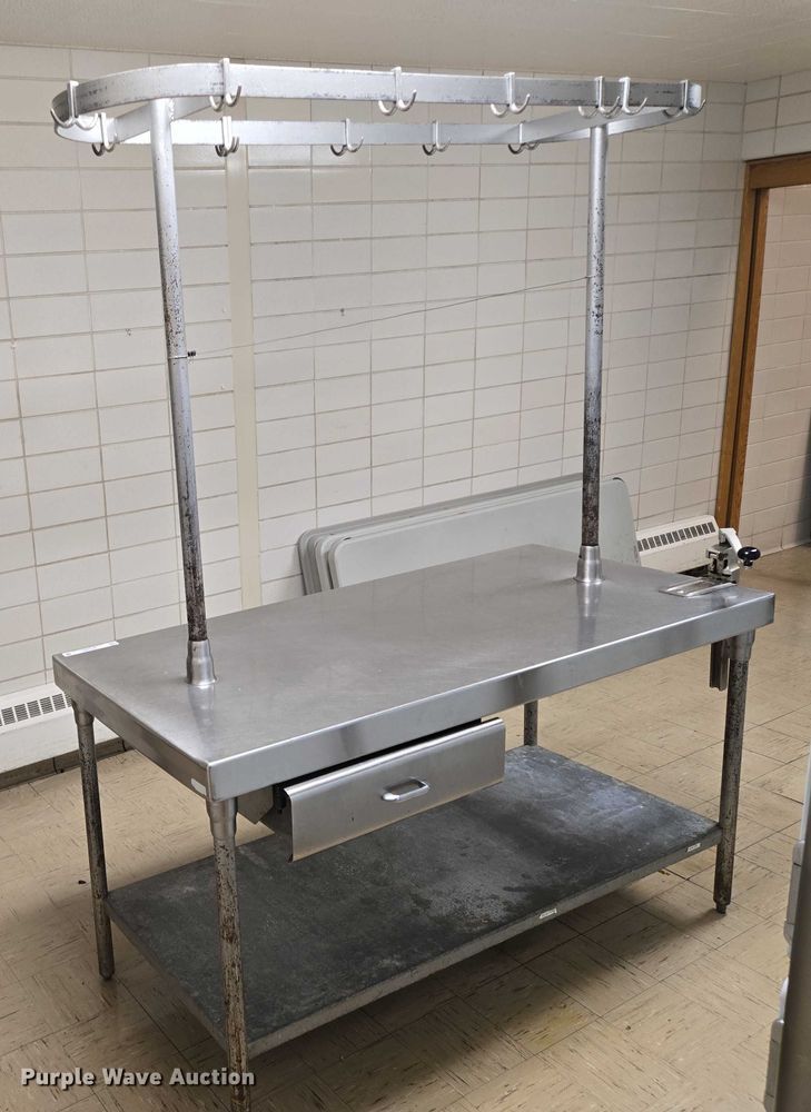 image for item DY1045 Stainless steel table