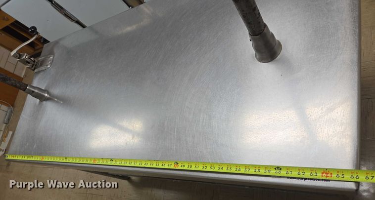 image for item DY1045 Stainless steel table