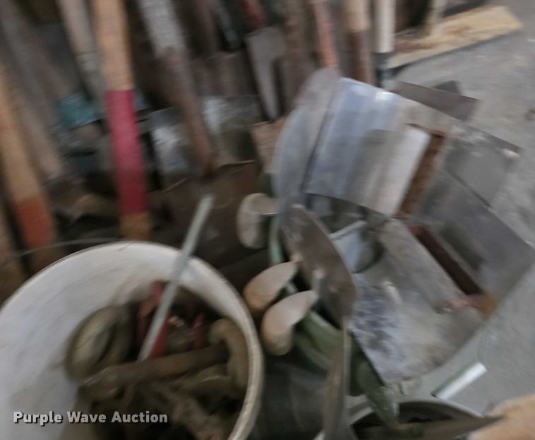 image for item DZ5996 Concrete tools