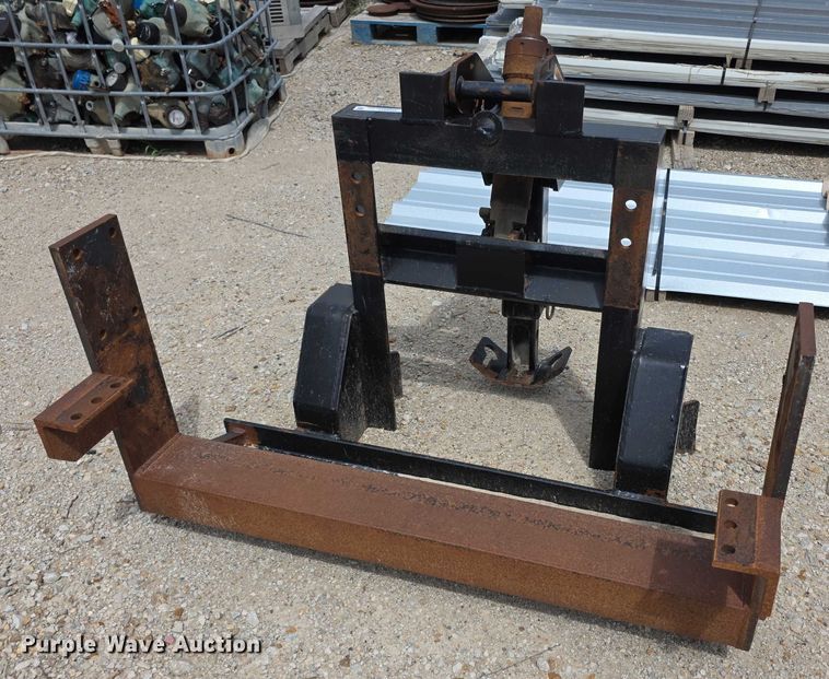 image for item DZ6021 Snow plow mounting bracket