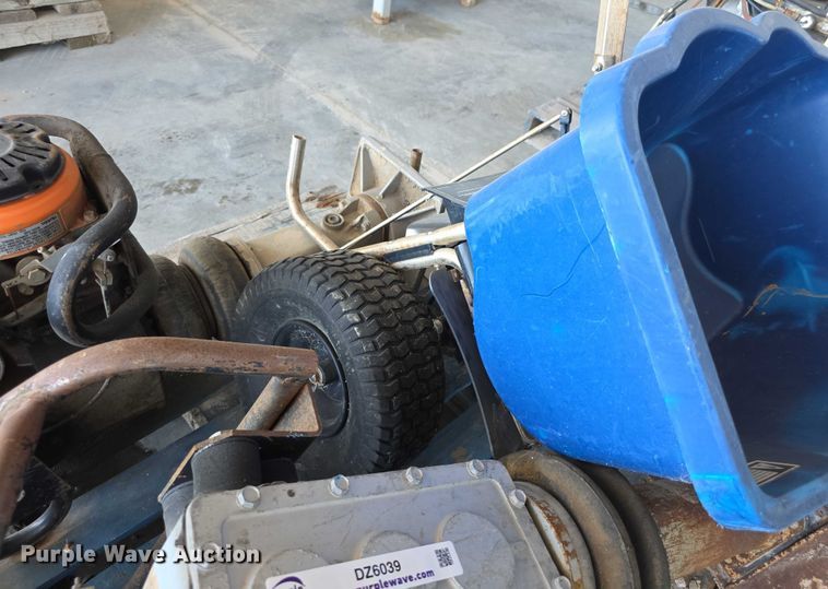 image for item DZ6039 Tools