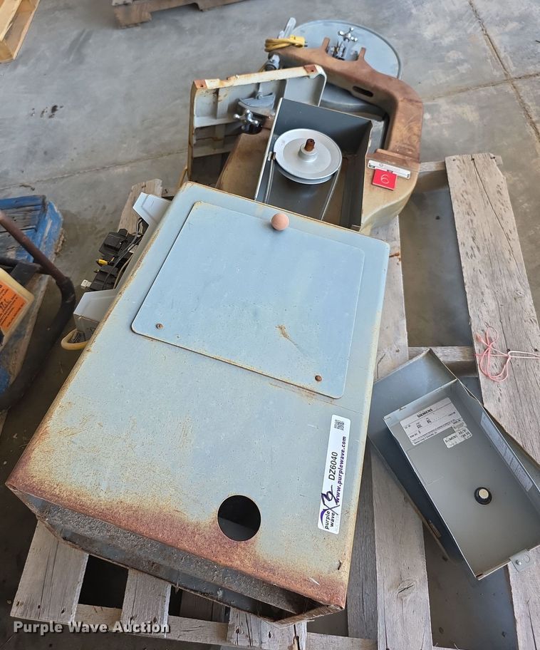 image for item DZ6040 Tools