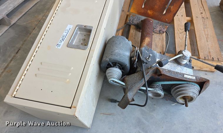 image for item DZ6040 Tools