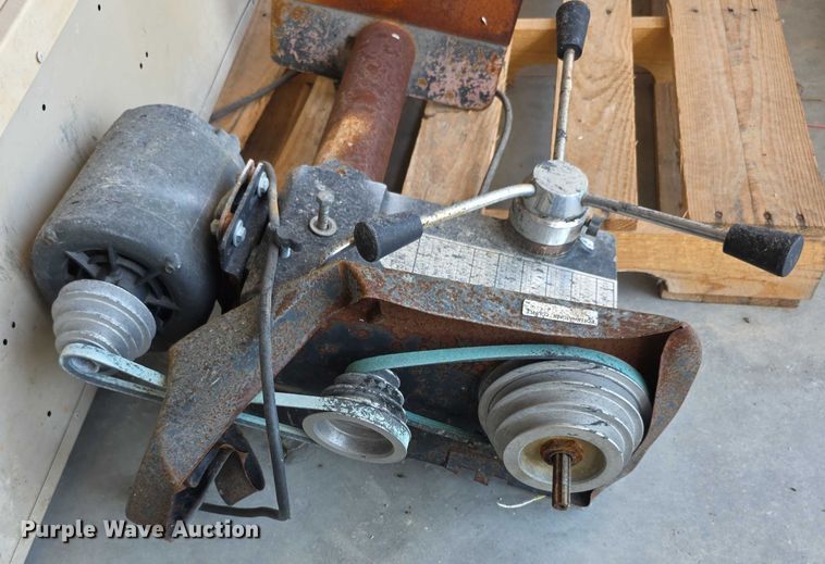 image for item DZ6040 Tools