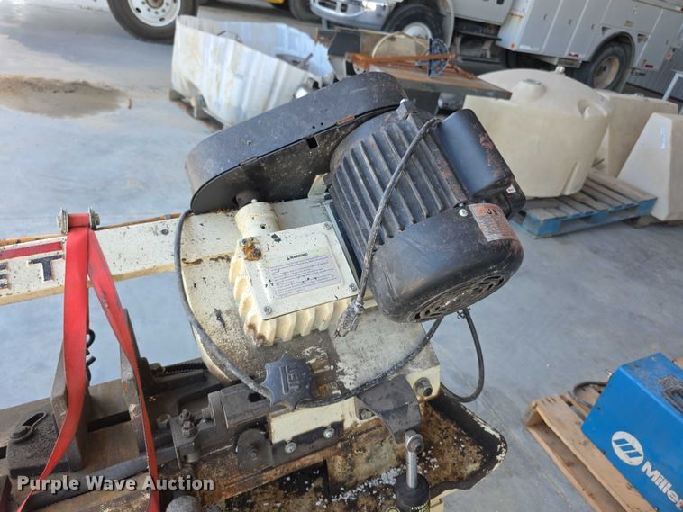 image for item DZ6042 Tools