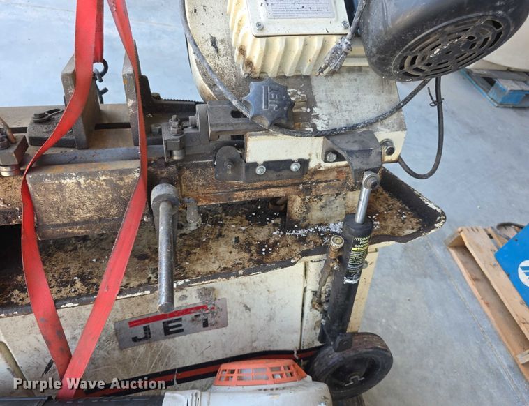 image for item DZ6042 Tools