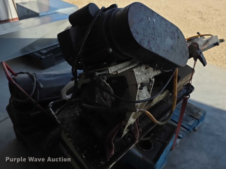 image for item DZ6042 Tools